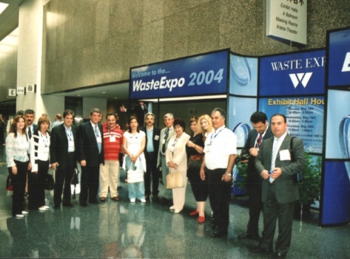 Αποστολή στo Συνέδριο - Έκθεση για την Αυτοδιοίκηση WASTE EXPO '04 στο Ντάλλας των Η.Π.Α